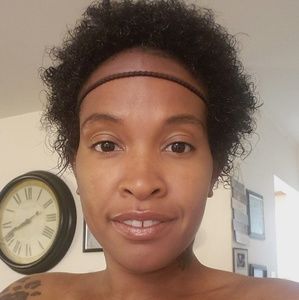 Meet your Posher, Joyce